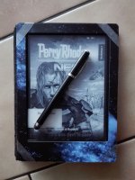 Kobo-Aura-H2O_mit_Stift.jpg